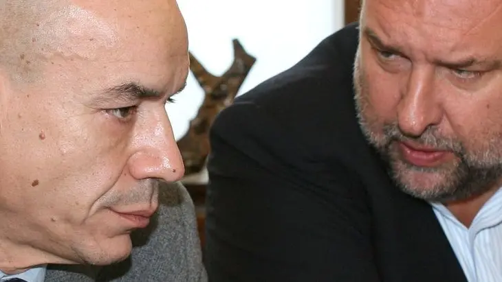 L’ex assessore Fabio Omero con il sindaco Roberto Cosolini in una foto d’archivio