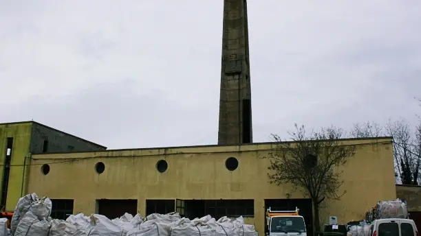 L’ex centrale termica ora messa in vendita