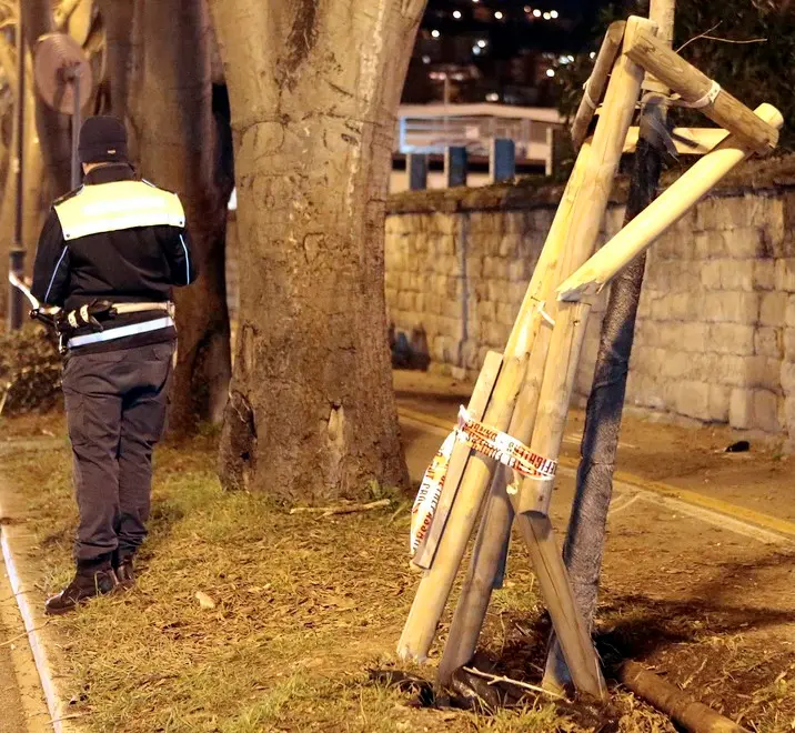 Silvano Trieste 22018-02-16 Incidente moto Viale Miramare