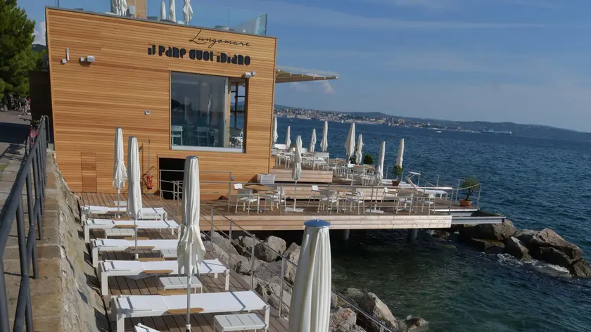 Il nuovo locale di Barcola Terrazza a mare. Foto di Francesco Bruni