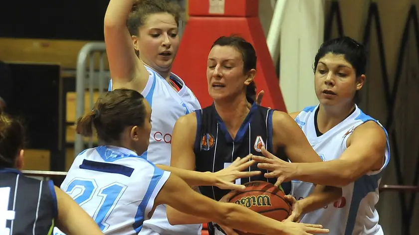 Annalisa Borroni in azione