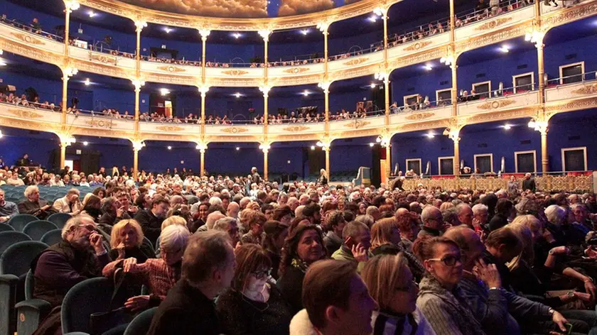 Silvano Trieste 13/02/2017 La platea per il concerto di Art Garfunkel. L'artista non si poteva fotografare! COME DA COMUNICATO STAMPA