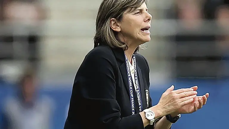 Italy head coach Milena Bertolini gives instructions from the side line during the Women's World Cup Group C soccer match between Italy and Jamaica at the Stade Auguste-Delaune in Reims, France, Friday, June 14, 2019. (ANSA/AP Photo/Francisco Seco) [CopyrightNotice: Copyright 2019 The Associated Press. All rights reserved]