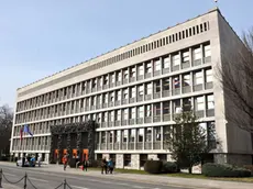 Una foto d’archivio del palazzo del Parlamento a Lubiana di fronte a piazza della Repubblica