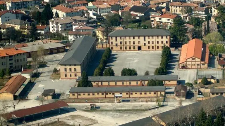 Bumbaca Gorizia Aerea Cormons ex caserma