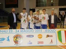 I ragazzi dell'Azzurra tricolori