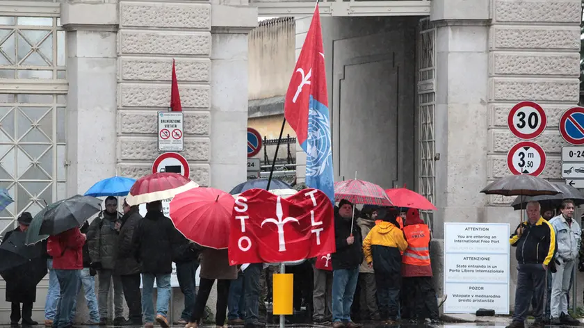 Lasorte Trieste 10/02/14 - Ingresso Bretella Porto Vecchio, TLT, Manifestazione Scadenza Ultimatum