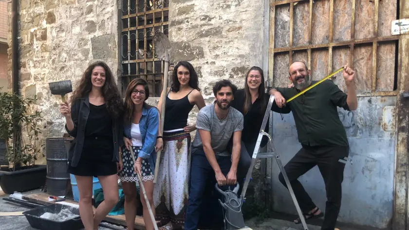 I soci di Hangar Teatri, che ha sede in via Pecenco
