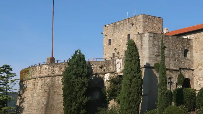 Il Bastione Veneto (o Rotondo) visto dall’esterno del Castello.