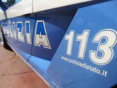 Una volante della polizia