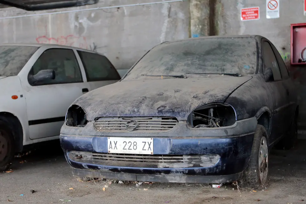 Silvano Trieste 2019-09-02 I parcheggi delle case ATER