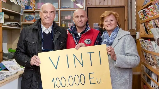 Silvano Trieste 17/10/2011 Muggia, vincita al Gratta e Vinci