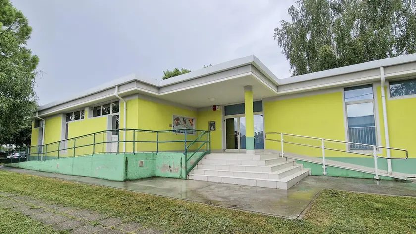 La struttura di Ronchi dei Legionari che ospita la scuola dell’infanzia L’Aquilone Foto Bonaventura