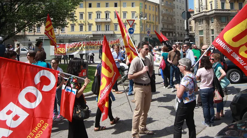 Lasorte Trieste 11/05/15 - Piazza Oberdan, Consiglio Regionale, Presidio Sindacati USB, Precari Scuola