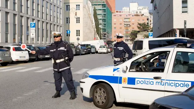 Silvano Trieste 16/03/2014 Controlli per le restrizioni nel Centro cittadino