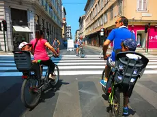 Ciclisti in via Mazzini