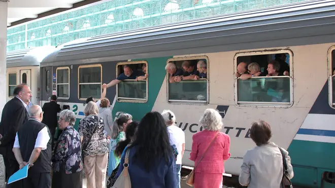 Lasorte Trieste 10/06/13 - Stazione, Treno Violetto per Lourdes