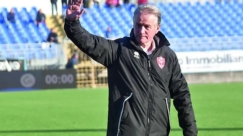 Attilio Tesser saluta i tifosi alabardati: il tecnico ha ancora un contratto con l’Unione fino a giugno