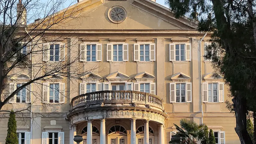 Villa Necker: il parco attorno è al centro della petizione. Foto Lasorte