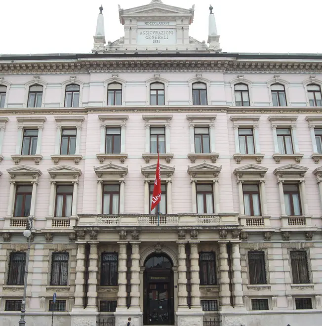 Lasorte Trieste 07/06/12 - Piazza Duca degli Abruzzi, Via Machiavelli, Palazzo Sede Assicurazioni Generali
