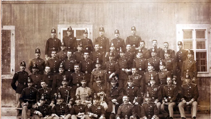 Allievi di un corso per ufficiali della riserva nel 1898