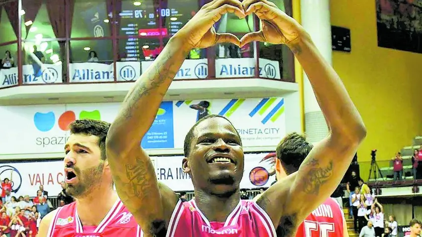 Foto BRUNI 15.05.2018 PallacanestroTrieste- Play-off (quarti)-Alma Trieste/Montegranaro Gara2-Green e janelidze