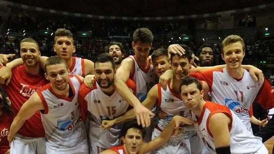 Foto BRUNI 07.05.16 Basket Serie A2 Est :Play-off gara 4 - ALMA Trieste- Tortona