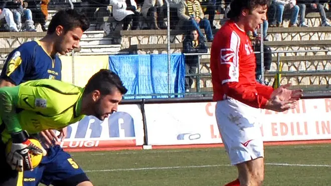 Lasorte Trieste 05/02/12 - Carrarese Triestina, Godeas e Forò