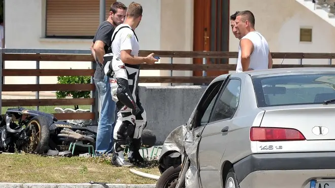 San Giovanni al Natisone 24 giugno 2012 Incidente stradale tra Auto e Moto all' incorcio tra Via Palmarina e Via delle Colonne. Telefoto Copyright Petrussi Foto Press / Ferraro Simone