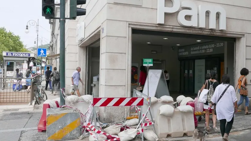 Foto BRUNI 18.07. 2019 Via Pauliana-luogo dell'impatto e traffico