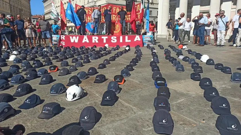 Il presidio di Wartsila in centro a Trieste (archivio)