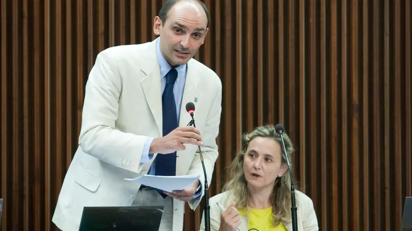 I consiglieri del Movimento 5 stelle Cristian Sergo ed Elena Bianchi