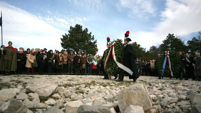 Lasorte Trieste 10/02/08 - Giorno del Ricordo - Foiba di Basovizza -