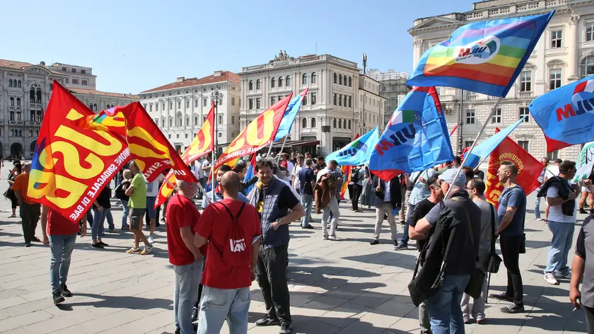 Lasorte Trieste 16/05/22 - Piazza Unita', Mamnifestazione Lavoratori Flex