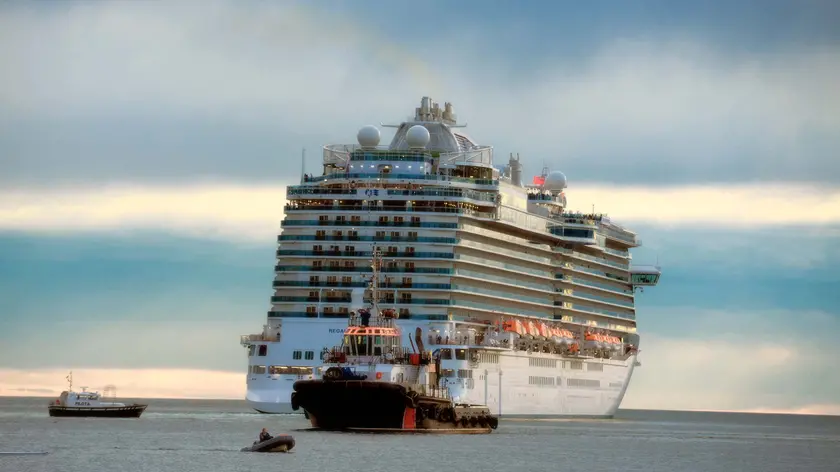 Foto Bruni 16.05.14 Regal Princess lascia Trieste