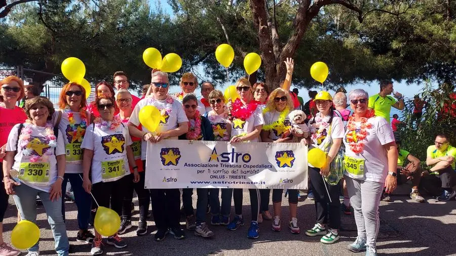 Il gruppo Astro alla partenza a Miramare. Foto Bruni