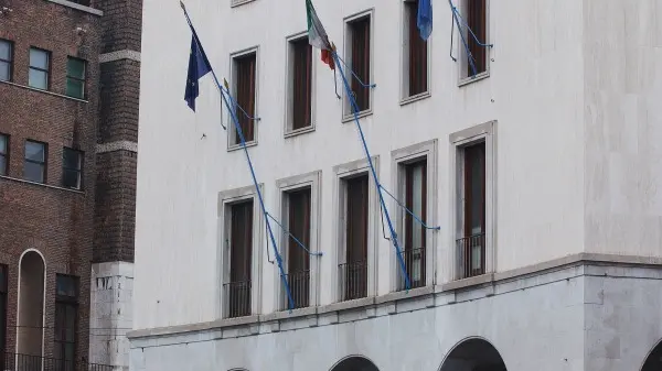 sterle trieste consiglio regionale piazza oberdan