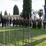 Una precedente cerimonia in ricordo dei deportati all’ingresso del camposanto di via 24 Maggio. Foto Bonaventura