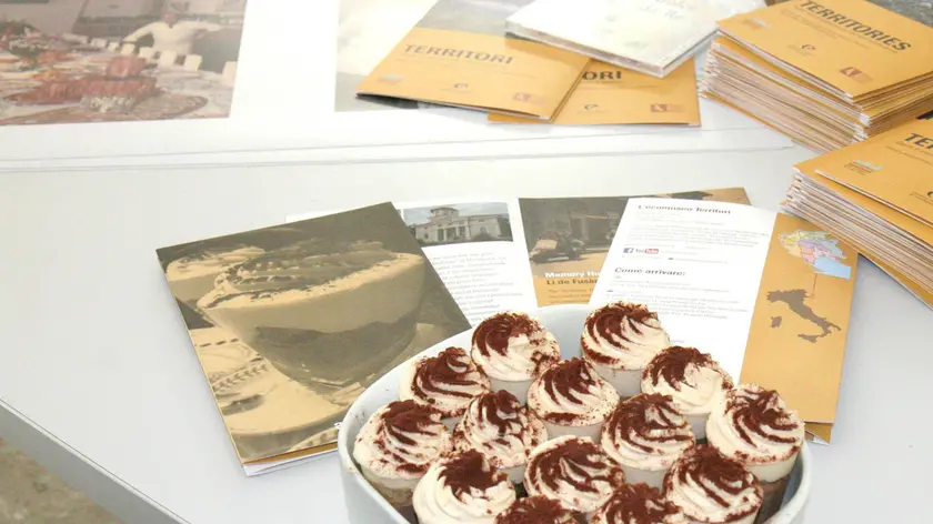 Il “tìrime su” nella ricetta originale di Mario Cosolo ideata nel locale "Il Vetturino" di Pieris