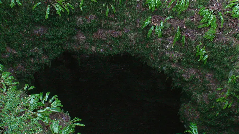 L'ingresso della grotta di Bristie