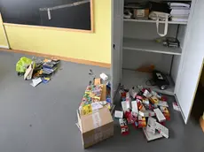 Così appariva la scuola De Tommasini dopo l'incursione dei ladri