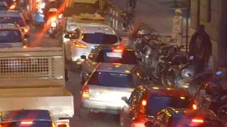 Foto Bruni 23.12.13 Centro chiuso:il traffico