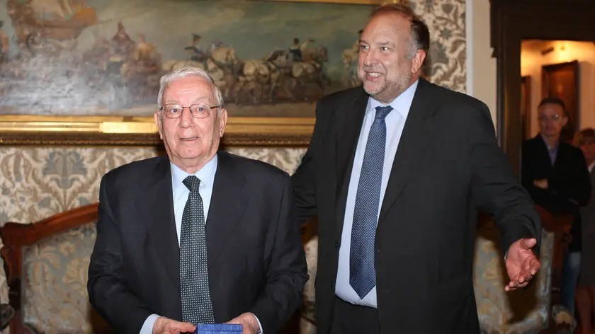 Franco Serpa nel 2012 quando ricevette il sigillo trecentesco
