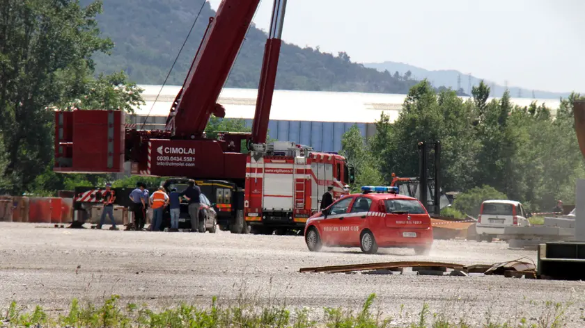 Il luogo del tragico incidente nello stabilimento della Cimolai a Monfalcone