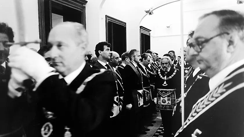 Una liturgia massonica in una immagine dall’archivio.