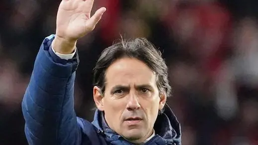 epa08066585 Simone INZAGHI, Headcocah of Lazio reacts during the UEFA Europa League group E soccer match between Rennes vs Lazio Roma in Rennes, France, 12 December 2019. EPA/EDDY LEMAISTRE