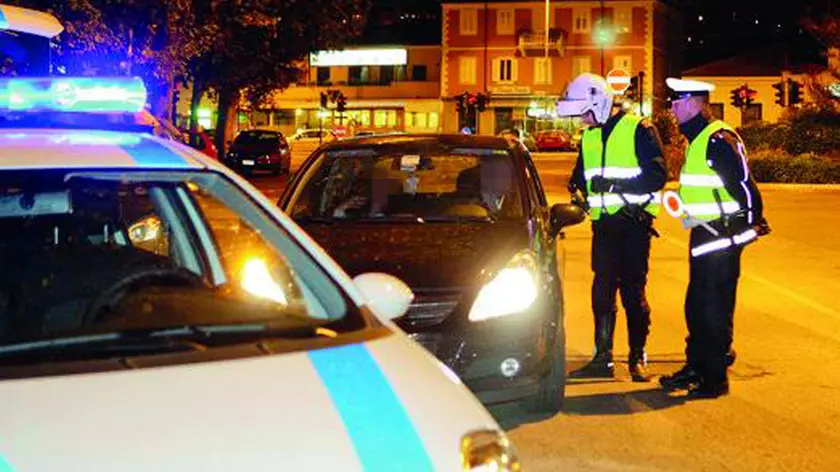 Silvano Trieste 15/10/2010 Polizia Municipale, controlli notturni in via Valmaura