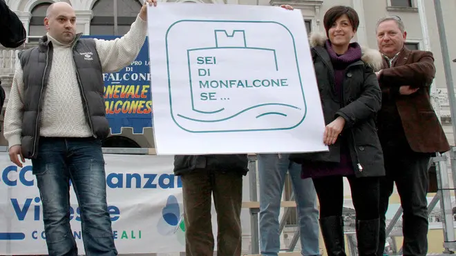 Bonaventura Monfalcone-03.03.2014 Nuovo logo-Sei di Monfalcone se...-Monfalcone-foto di Katia Bonaventura