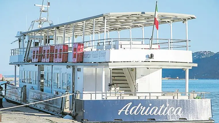 La motonave Adriatica