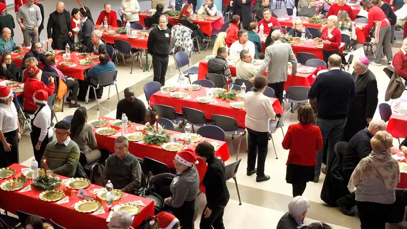 Silvano Trieste 25/12/2015 Stazione Marittima, pranzo, Comunita' di S. Egidio